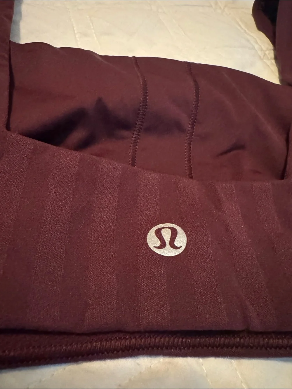 Lululemon Wunder Under Tonal Stripe Bra XS Garnet